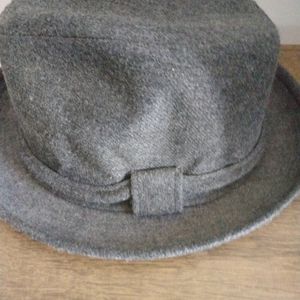 Bee Hat dress men's fashion